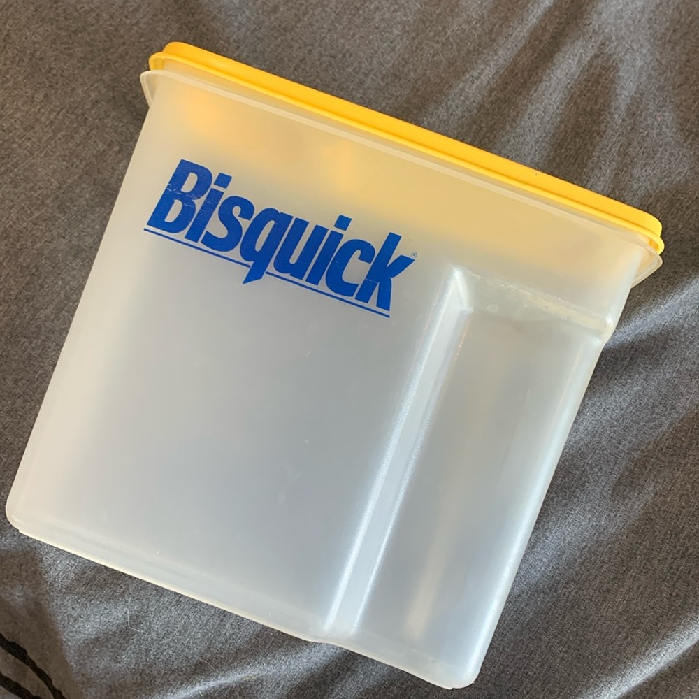 Retro Bisquick container